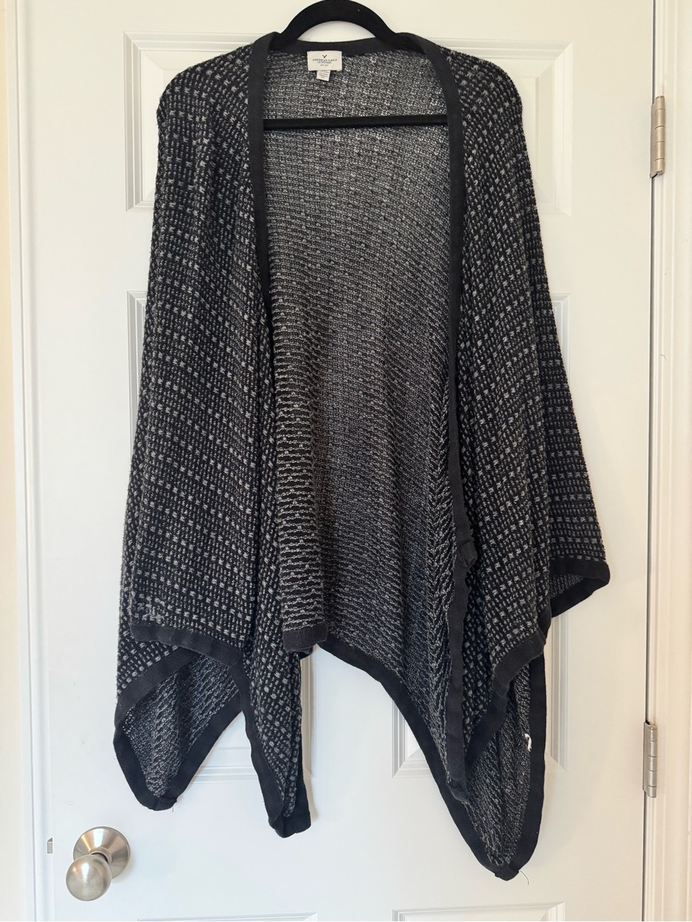 American Eagle Outfitters Black & Gray Knit Open-Front Poncho
